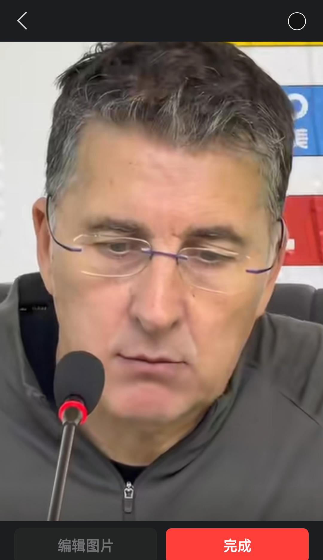 昨晚我这老球迷看得真揪心。新疆主场迎战卫冕冠军广厦，大部分时间都保持领先，到了第