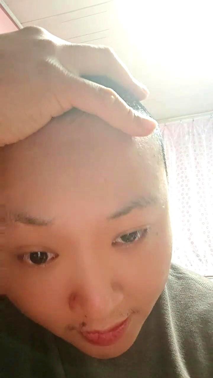 老詹的湖人生涯，可能要倒计时了。

湖人这赛季操作有点猛，送走安东尼·戴维斯换来