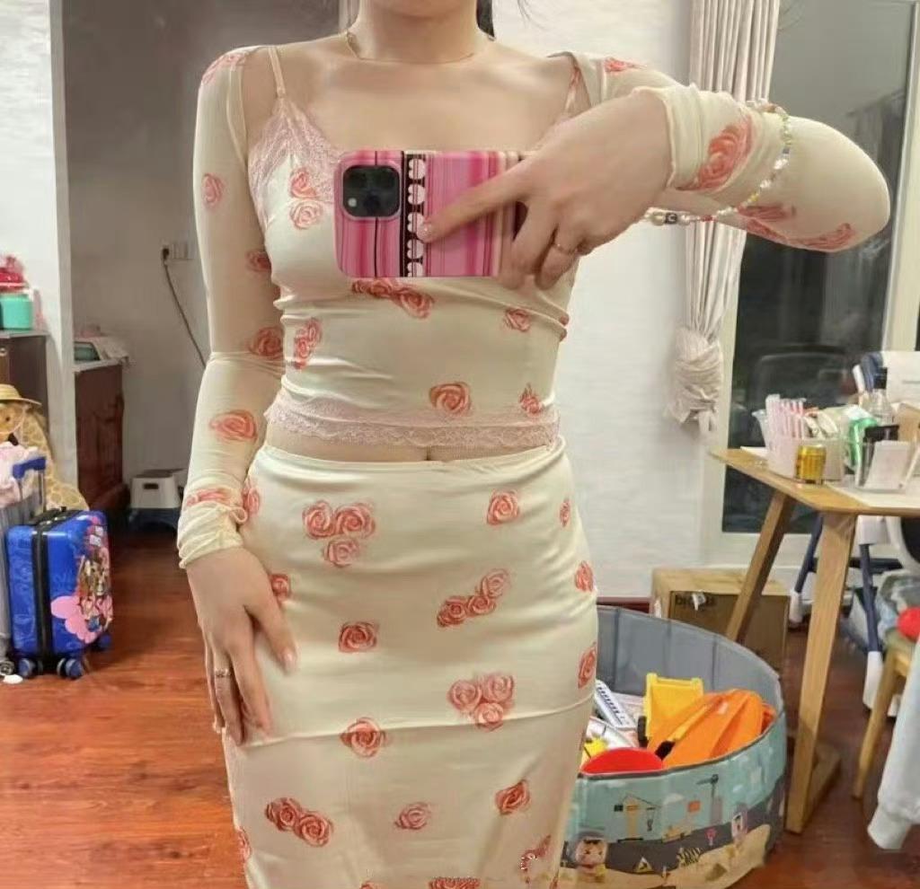 姐妹结婚 这样穿OK吗第一次见悬疑式婚礼