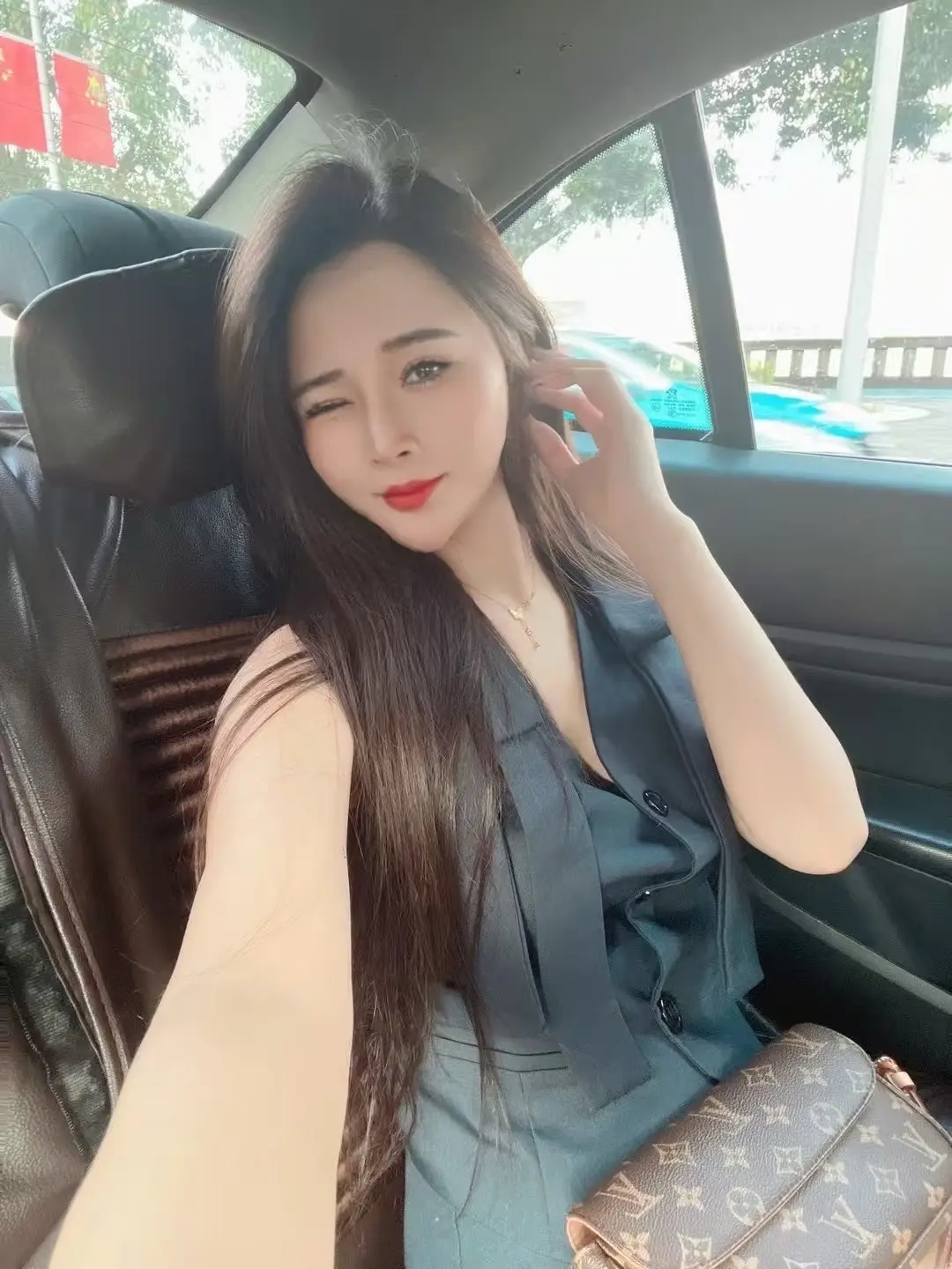 情能自控 要心有何用    心能自控 又何苦要心痛