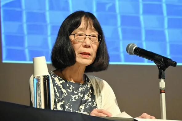 25个国家共同建立的国际法院，院长刚刚上了美国的制裁黑名单。这位院长是日本人，名
