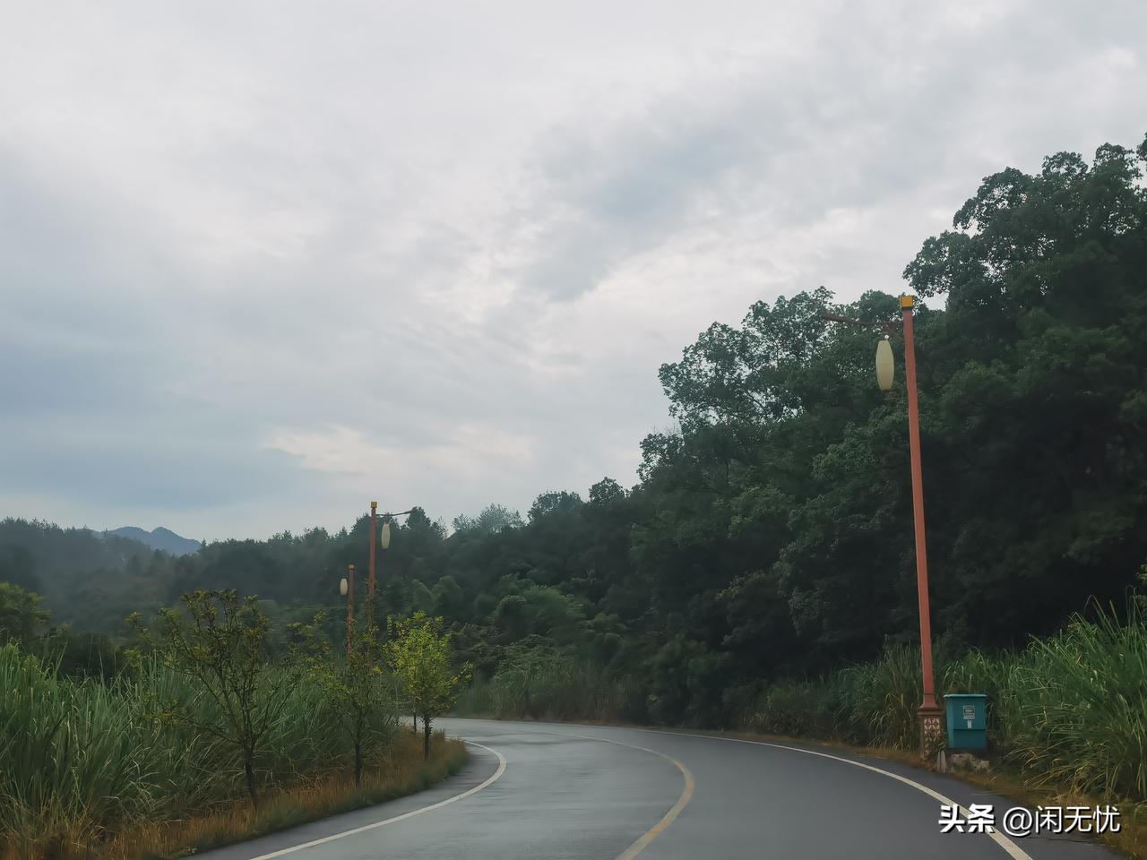 这个世界，只有百分之九的人，不用为钱担心。
这个世界，只有万分之一的人，在想着修