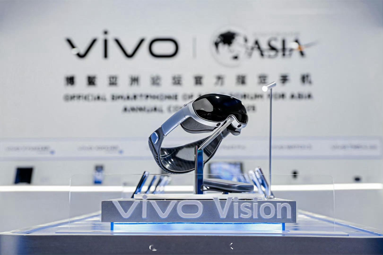 这是什么！是vivo Vision诶!!蓝厂又开始秀肌肉了，不知道会不会量产，好