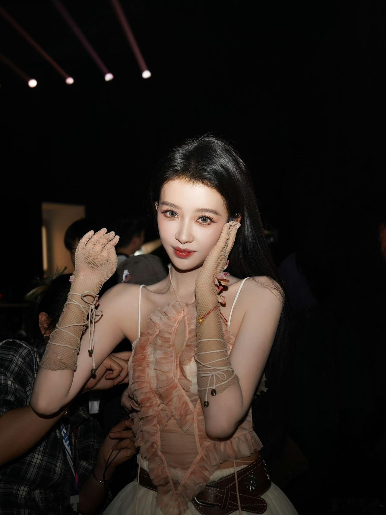 孙怡一不小心成了大vocal乘风2026 以前只知道孙怡好看，没想到唱歌这么稳，