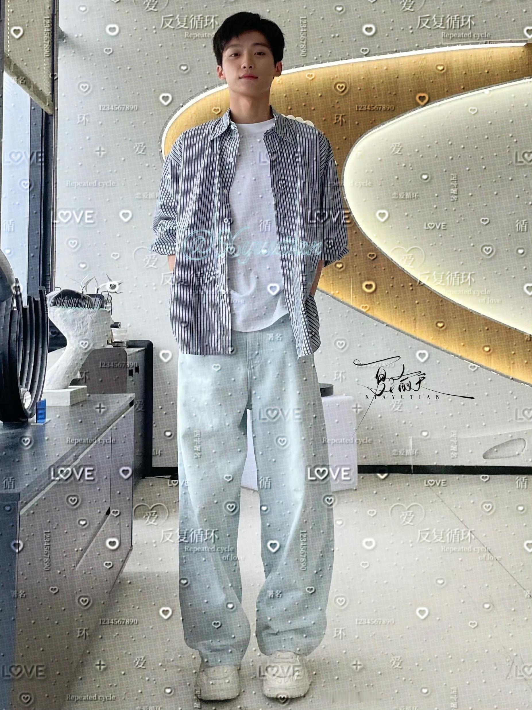 🌽栩你渝生 🌽雷朋99 光影叙写无声情愫，温柔藏进镜头缝隙。