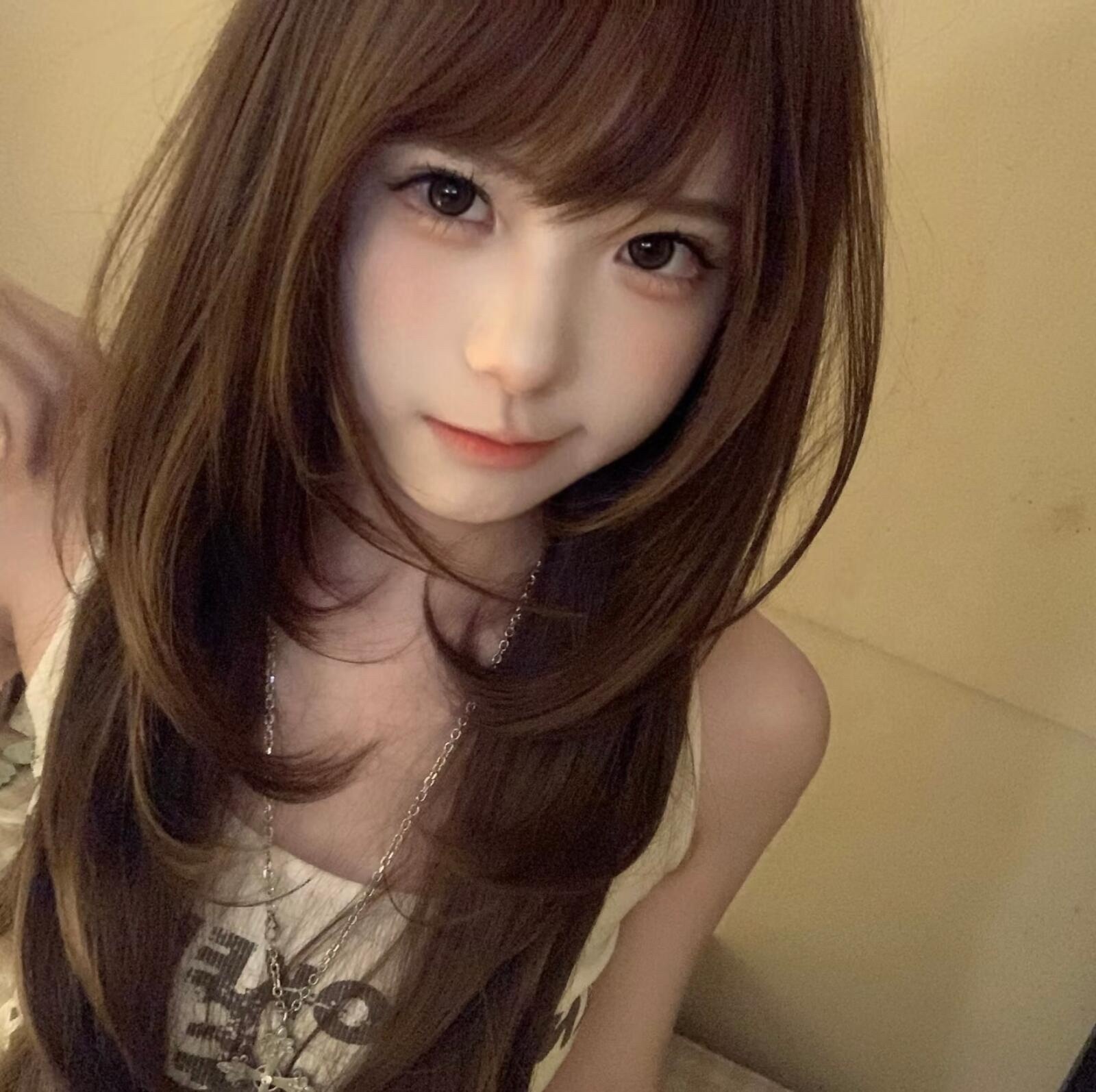 𝐖𝐞𝐂𝐡𝐚𝐭｜女生头像｜氛围感女头丨优质女头丨审美积累｜古早｜可爱 