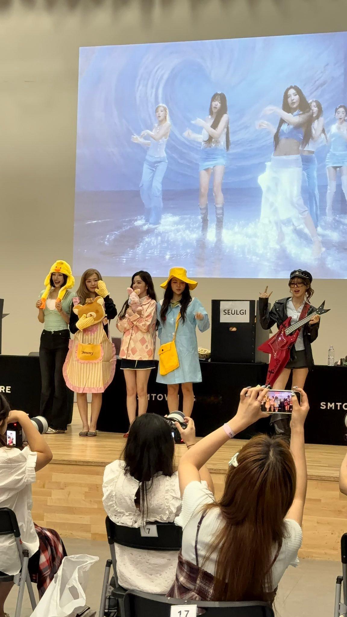 YERI  🌊金艺琳 蔚蓝之春徐安娜 260807 Berriz & Smst