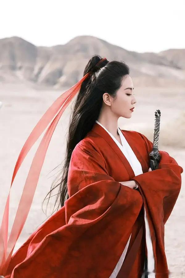 刘诗诗一念关山任如意美图我见一张存一张