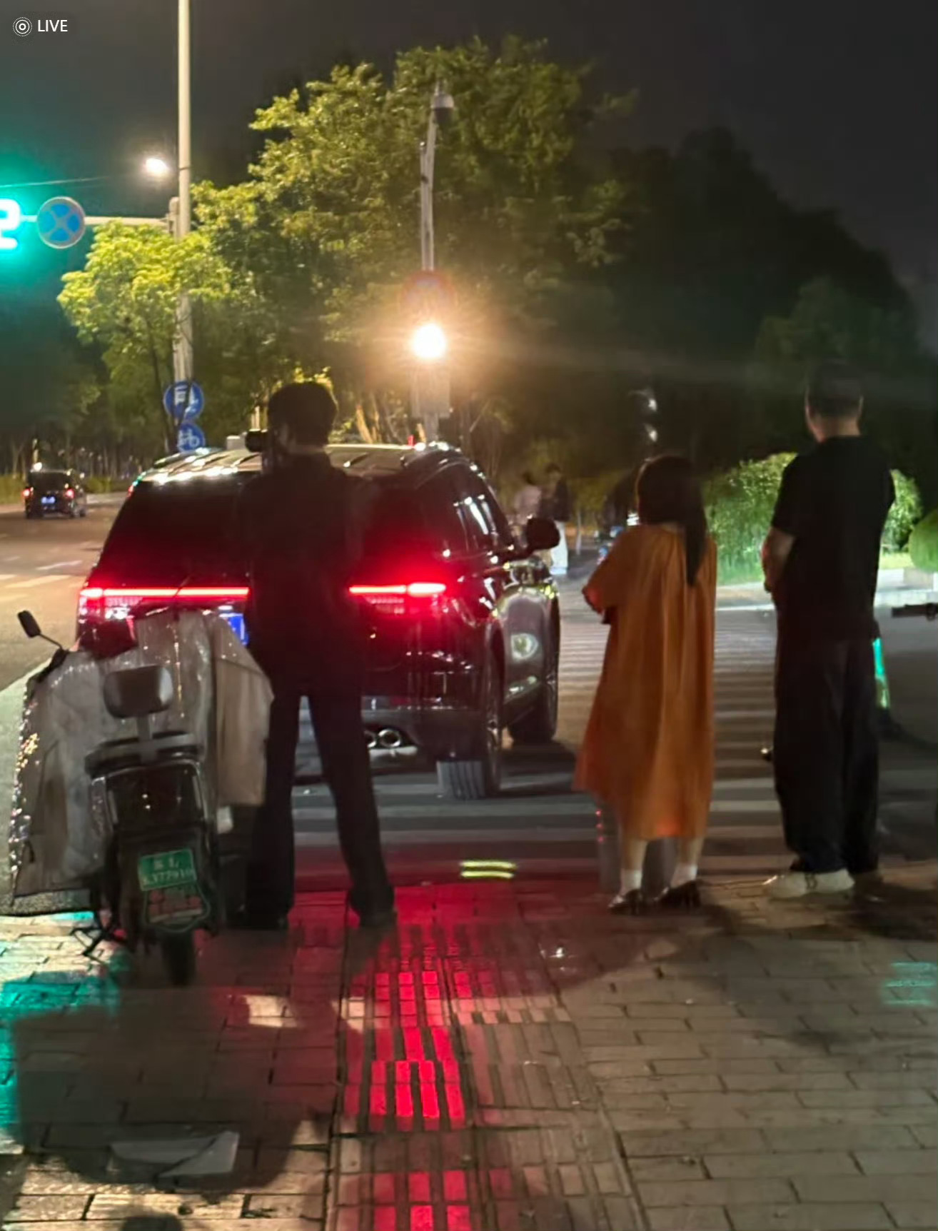 张凌赫永远都是南师大的那位温柔学长张凌赫永远是南师大温柔学长张家玮张凌赫永远是南