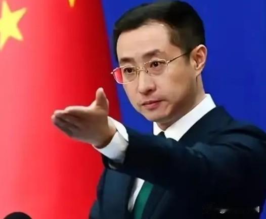 既然英国可以把中国企业收归国有，我们也没必要再费口舌，应该挑选英国在华体量相近的