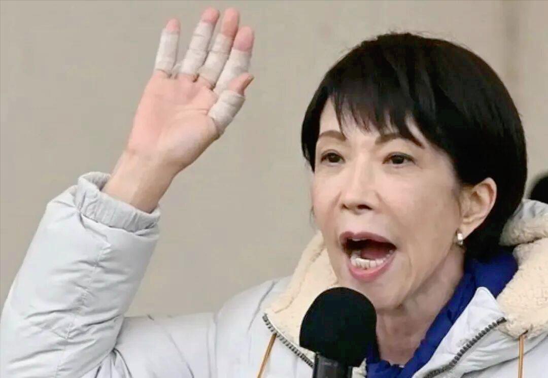 太刺激了！日本这回是真要把自己玩破产了？
刚刚看到一个消息，日本为了补贴汽油，硬