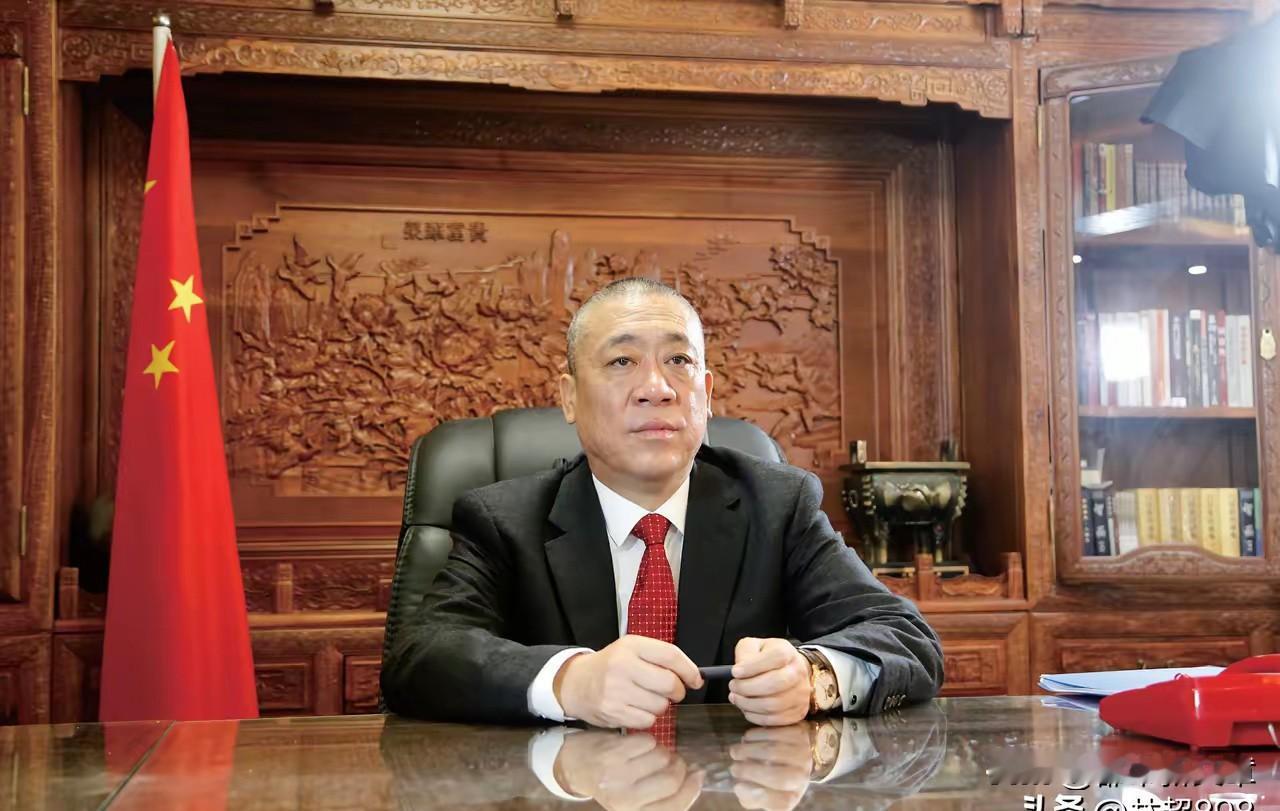 有人问崔培军：挣那么多，咋不多做点公益？他大手一摆，说话特别直白：公益我不是不做