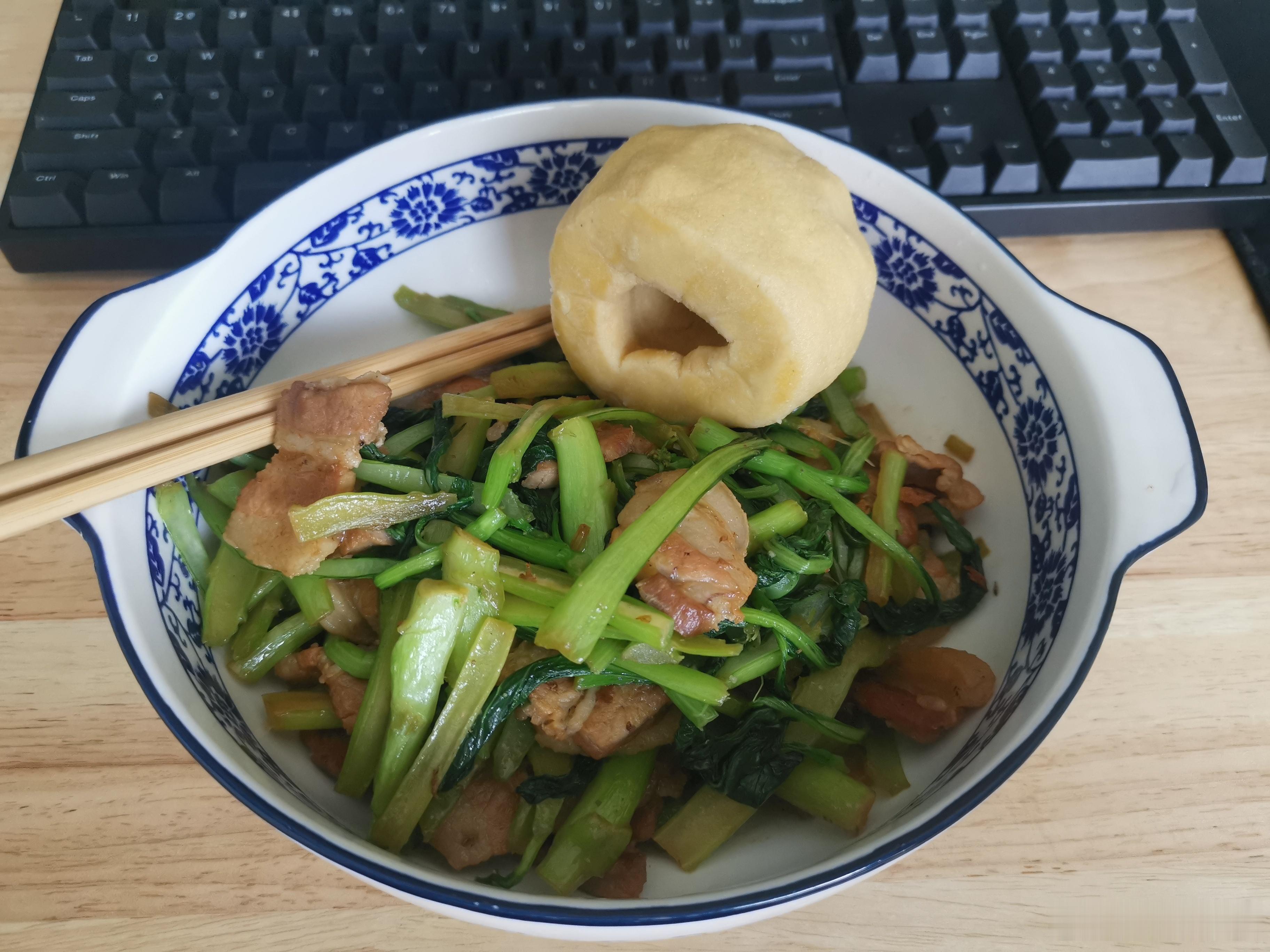 有钱人的午膳就是这么豪横，咋滴？