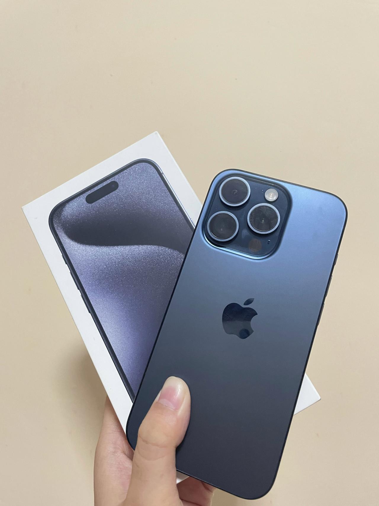 想不到今年手机圈的「科技春晚」并不是苹果发布会，而是华为发布会！刚结束的华为秋季