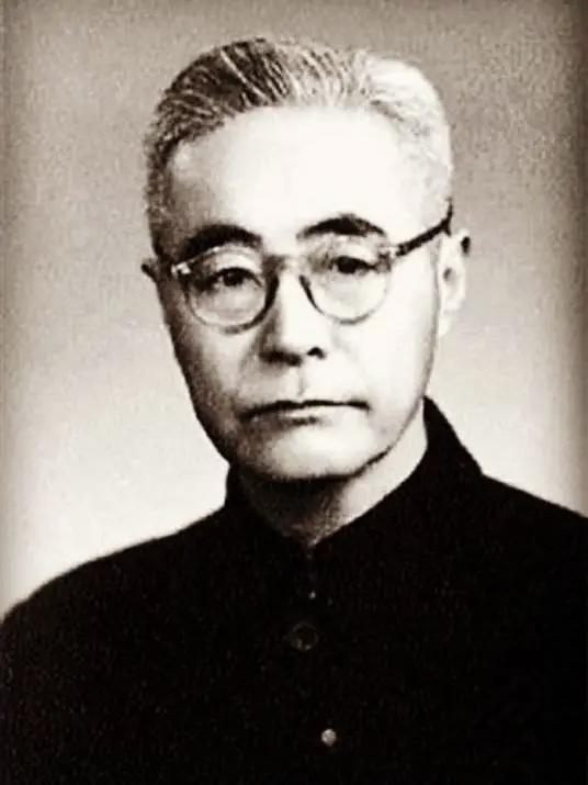 正本清源：所谓顾颉刚说关于大禹是虫的来历
 
《说文解字》：

禹，蟲也。从厹（