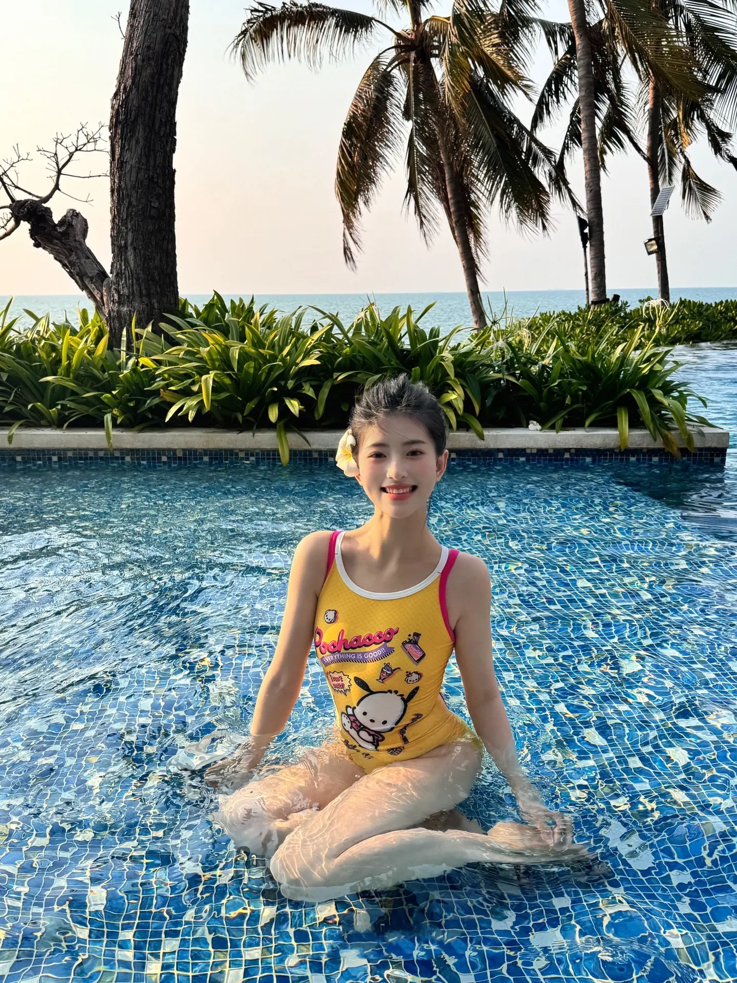 ⋆₊ ... ⁺⋆ 一直追夏天🌴🍍☆  ⋆ .· . ☆