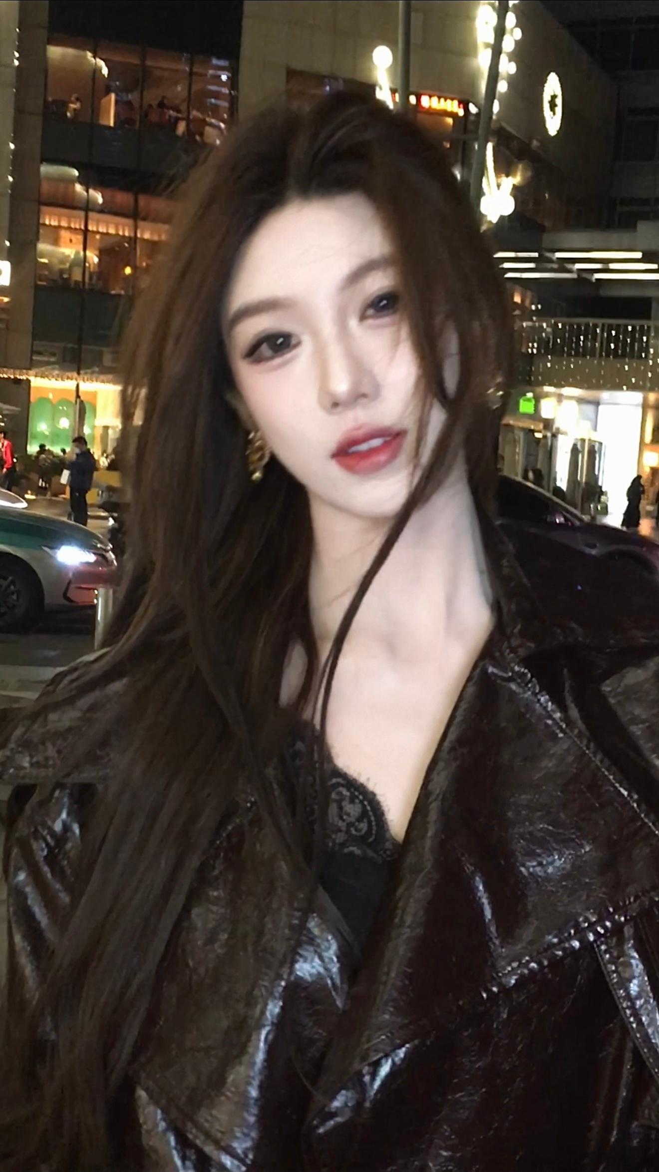 拍视频拍出来好喜欢的一帧 