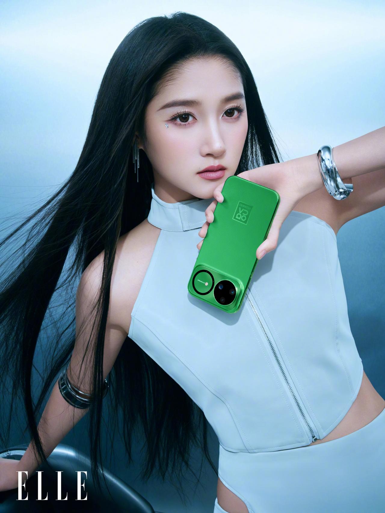 华为nova15系列持续热销，两个半月已卖出222万！周销15万以上！
 
华为