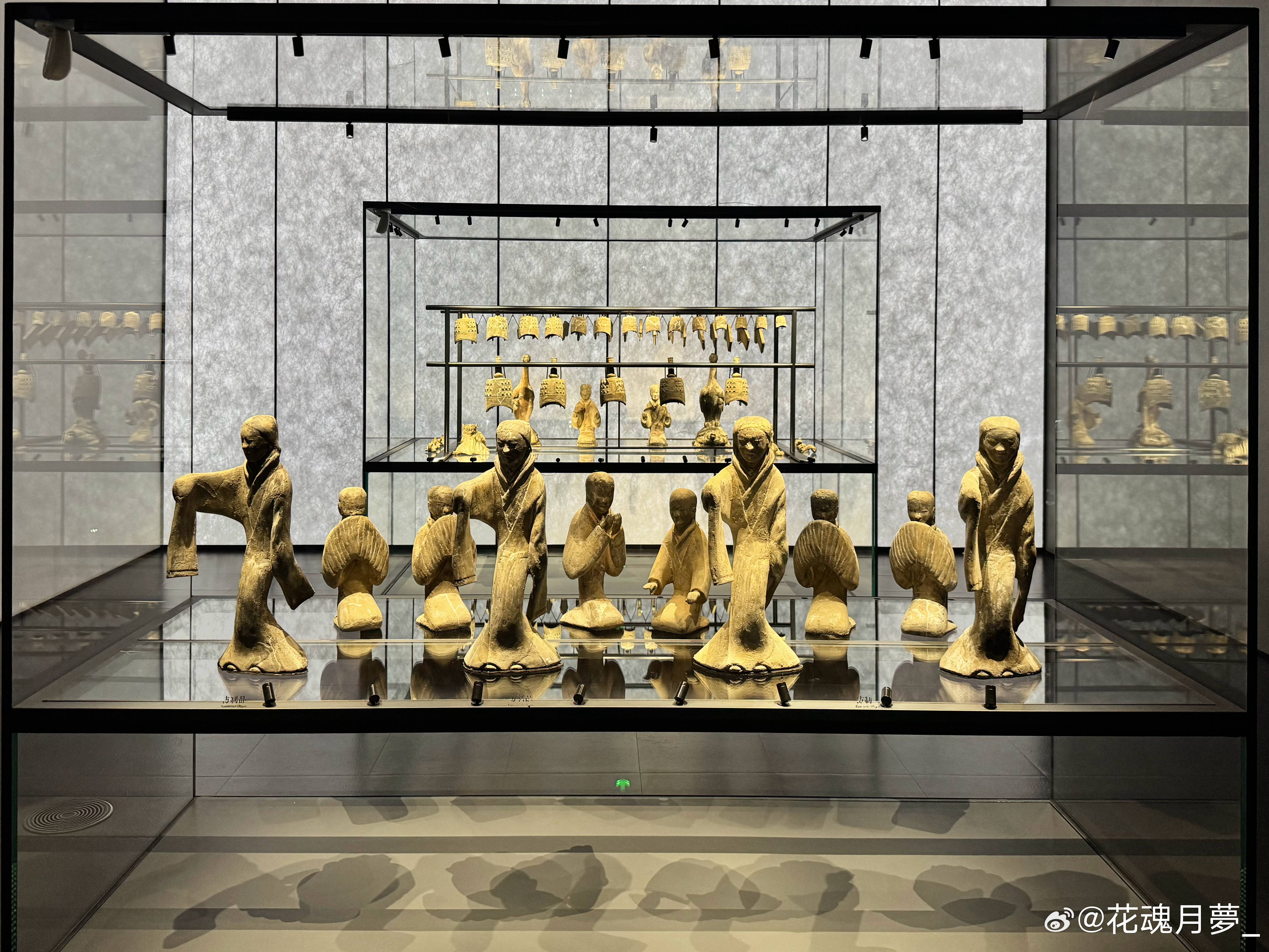 在秦汉馆预热一下。 咸阳·陕西历史博物馆(秦汉馆)