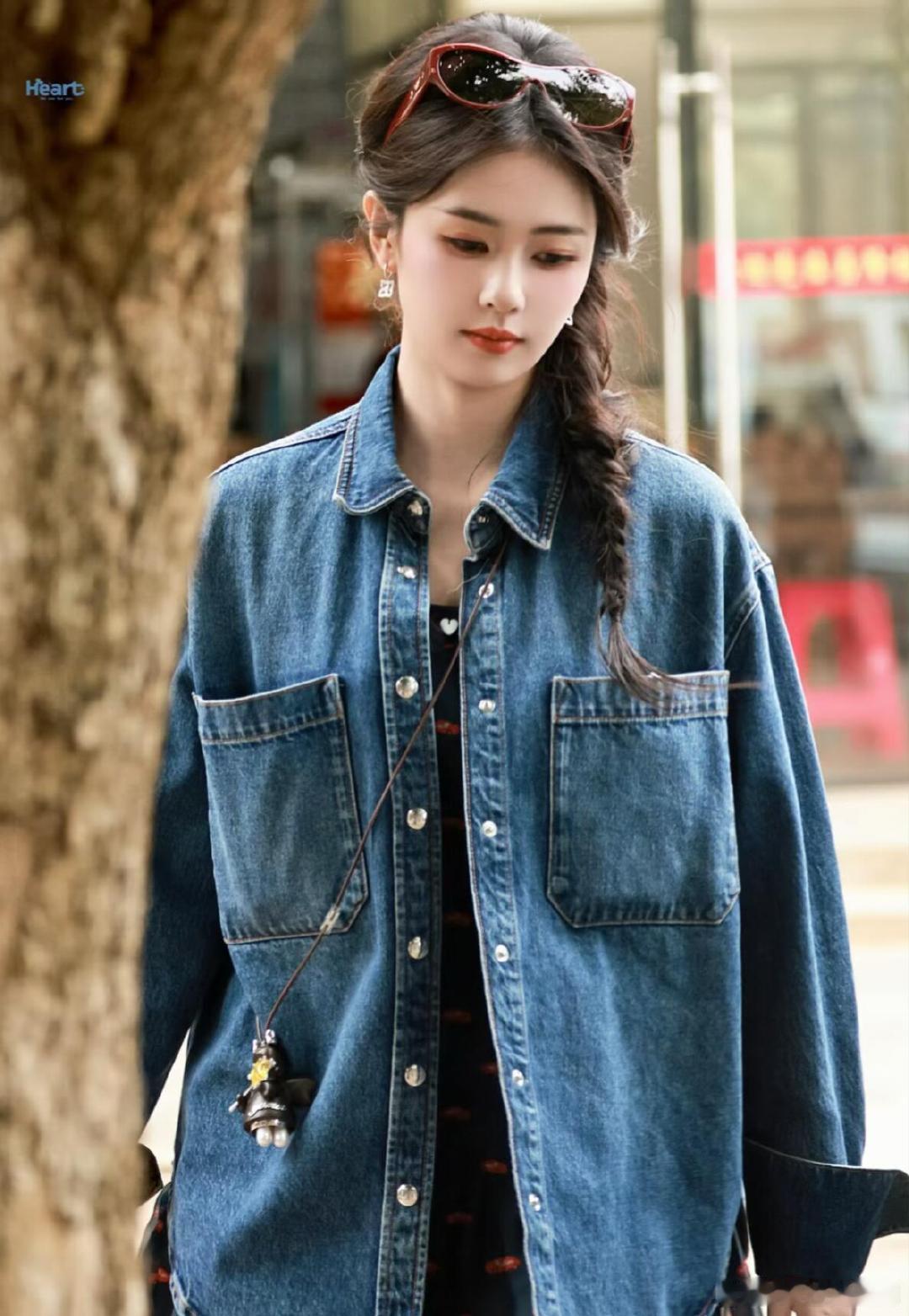 白鹿为亲爱的客栈准备超暖心礼物白鹿去录节目也太走心了吧！小夜灯、扫地机器人，感觉