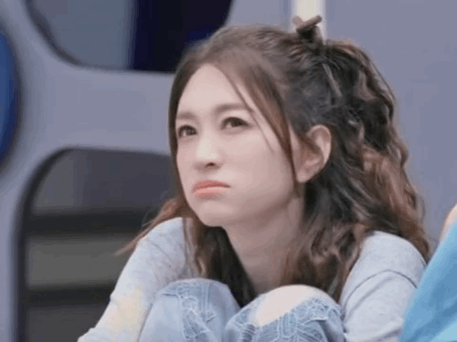 你们不要再笑了啦，李小冉萌翻了好吗！李小冉 美女 李小冉穿着 红毯女王李小冉 李