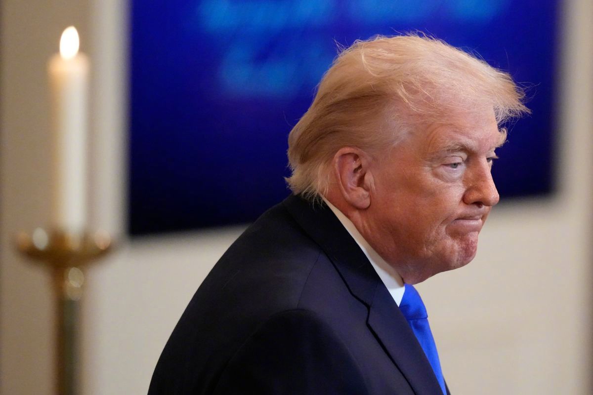 【外媒：监控对伊行动，#特朗普等人行踪曝光#】#特朗普被曝正监控美对伊行动# 据