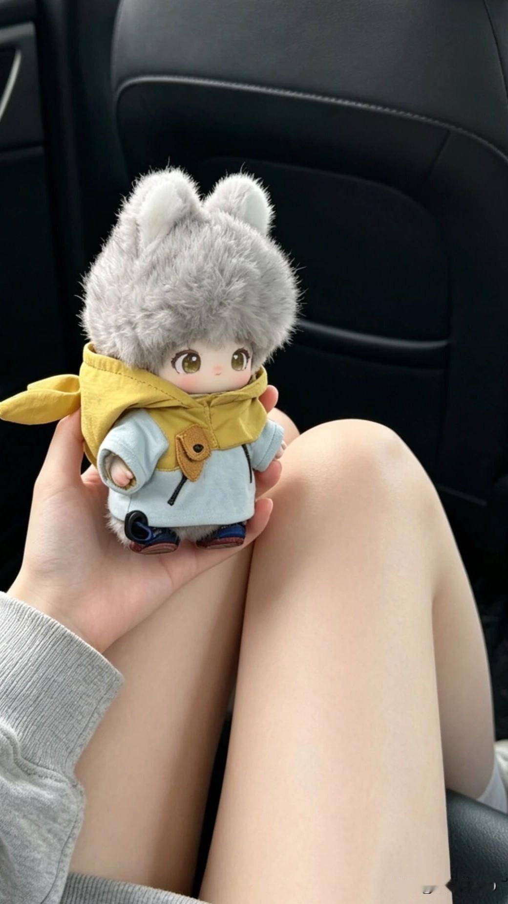 被玩偶拿捏的青春淑女风一日游🧸

今天朋友约我出去玩
精心打扮——青春淑女风