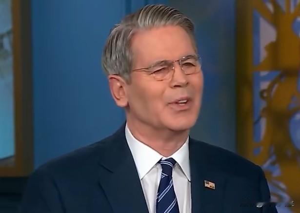 贝森特:“我们不能将自身的安全外包出去，也许不是明年，也许不是五年内，但从长远看