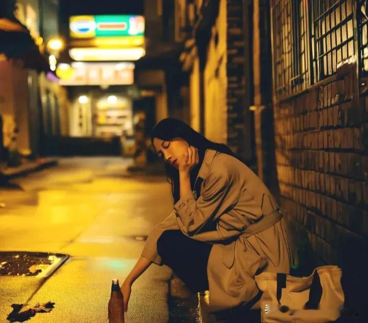 头条百度抖音快手小红书，这几年我基本不看。理由很简单，都是些嚼碎了的渣子轮番投喂