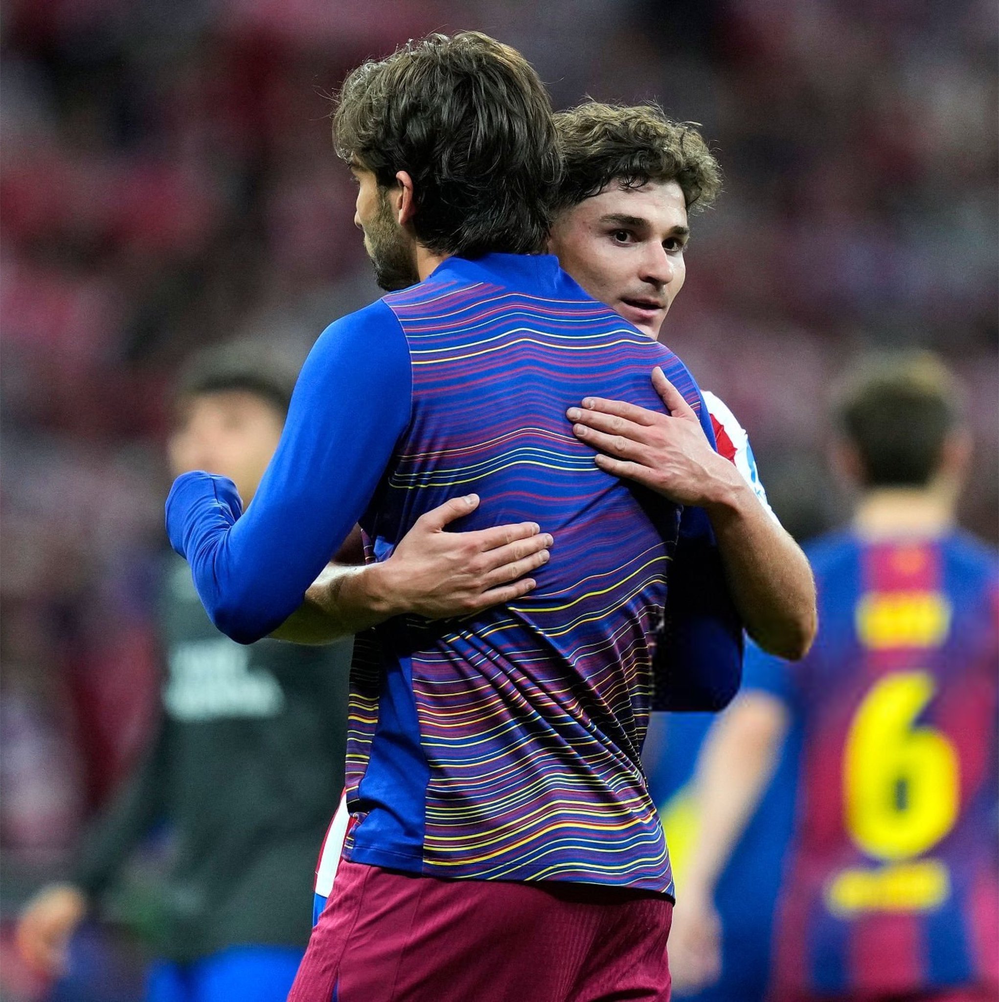 每体：如果巴萨想要阿尔瓦雷斯，最多1亿欧元+费兰-托雷斯。至死不渝红蓝魂巴萨世界