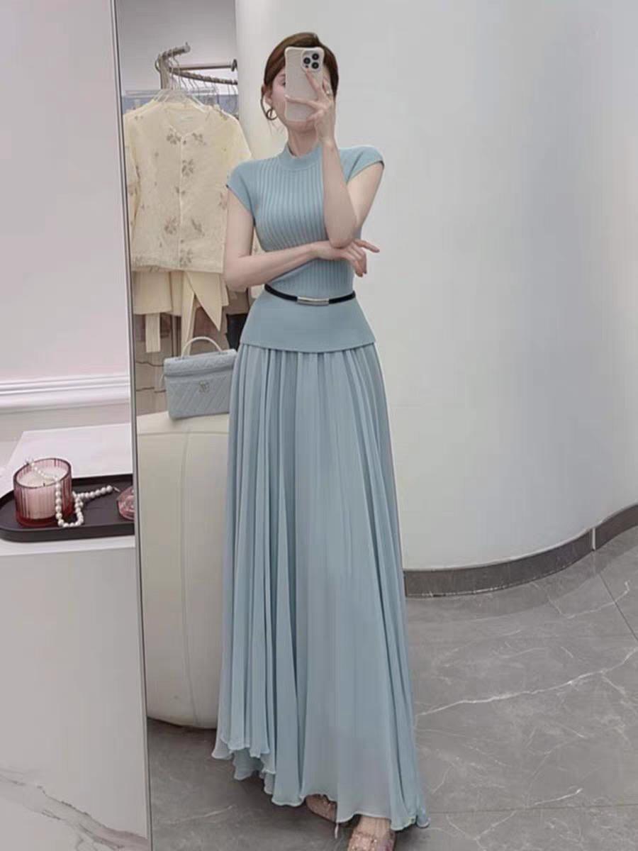 完美身材，和这穿搭相符！35岁的大龄剩女能不能娶?