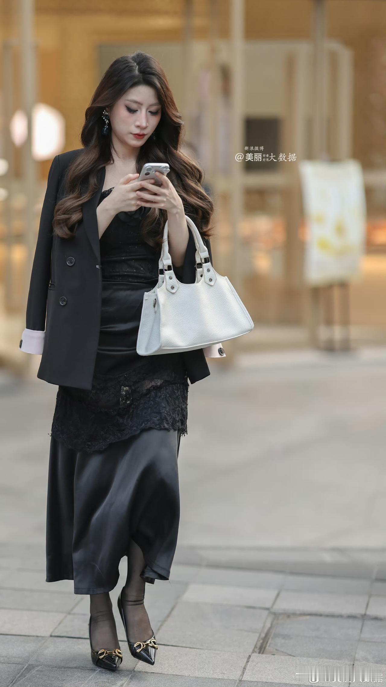 女孩子怎么穿搭既时尚又好看?