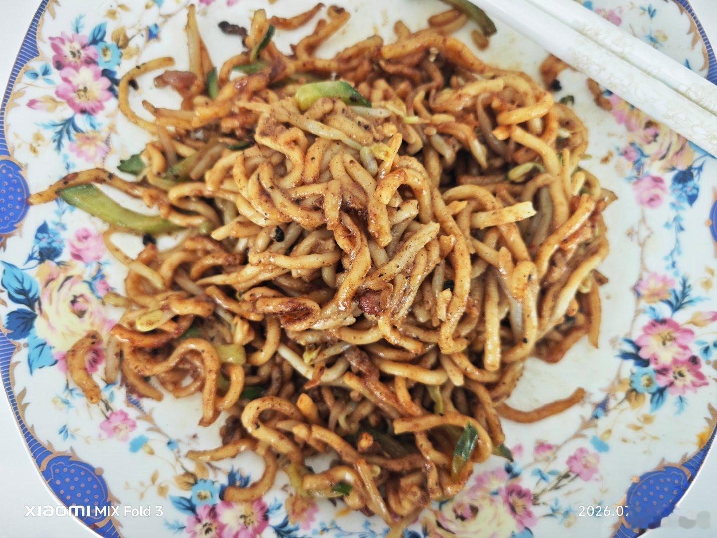很有名的北京焖面。 
