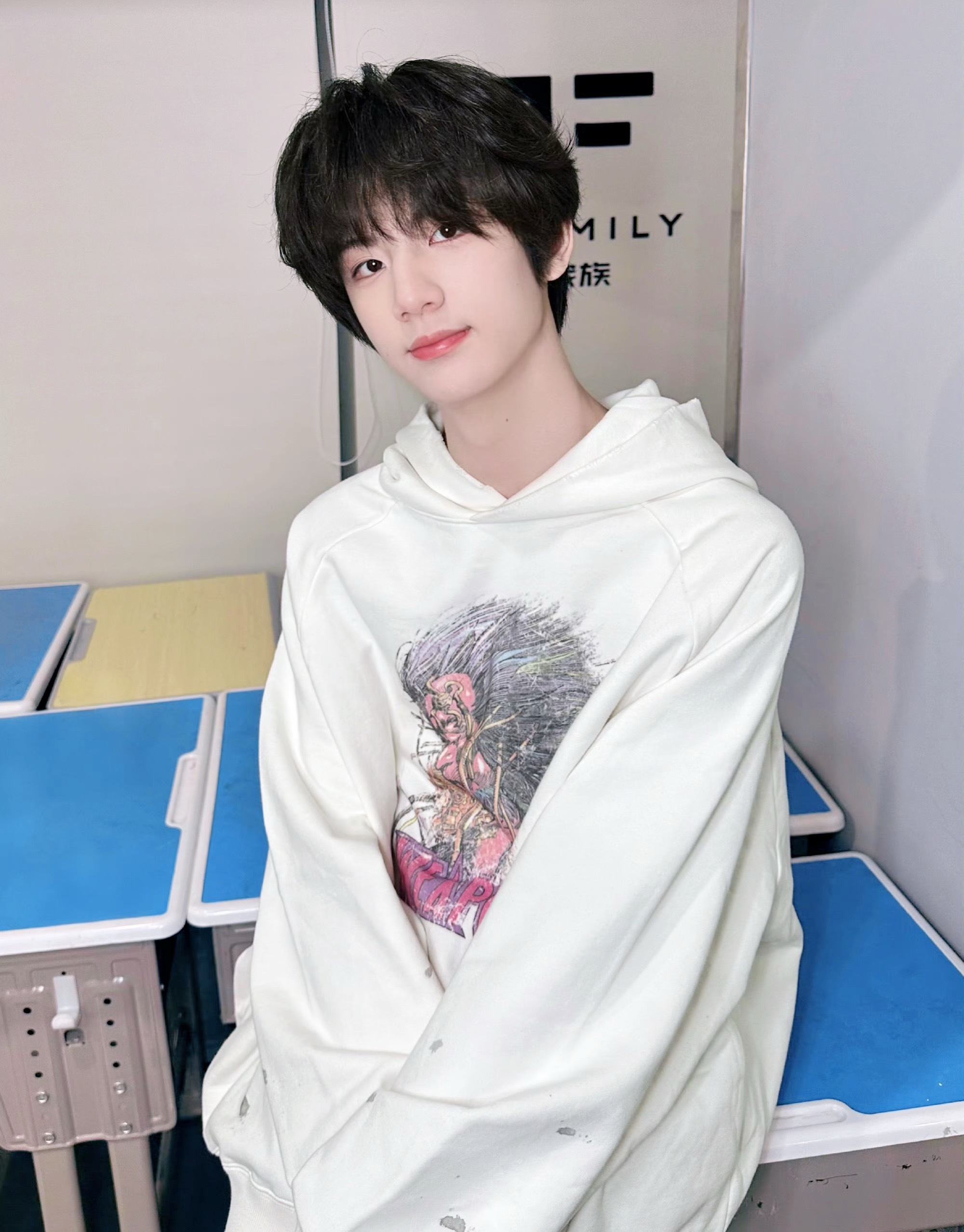 东嬤  家有娇娇妹🥺🤏🏻 
