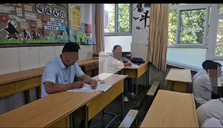 西安市第八十几中学，指鹿为马，黑白颠倒，投诉说不是自己的学校，这样的老师能教书育