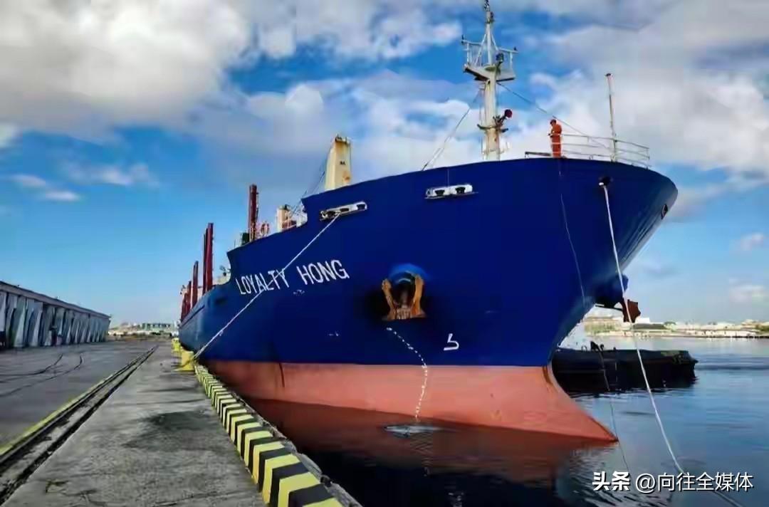 中俄联手破封锁！中国硬核援古，一句话戳中特朗普痛处
 
特朗普加码对古巴极限施压