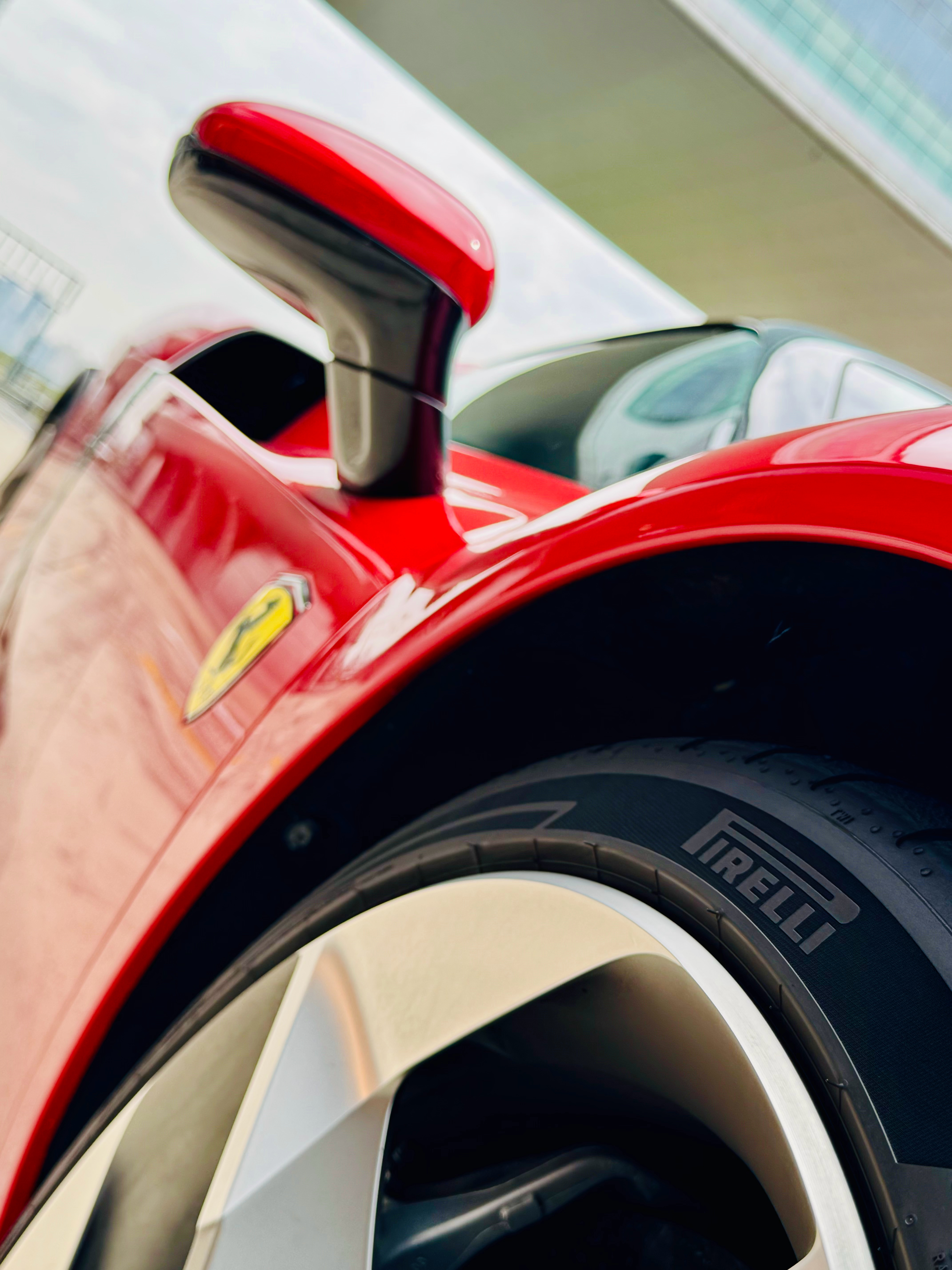 法拉利 849 Testarossa90度夹角V8 4.0T + 前轴双电机/四