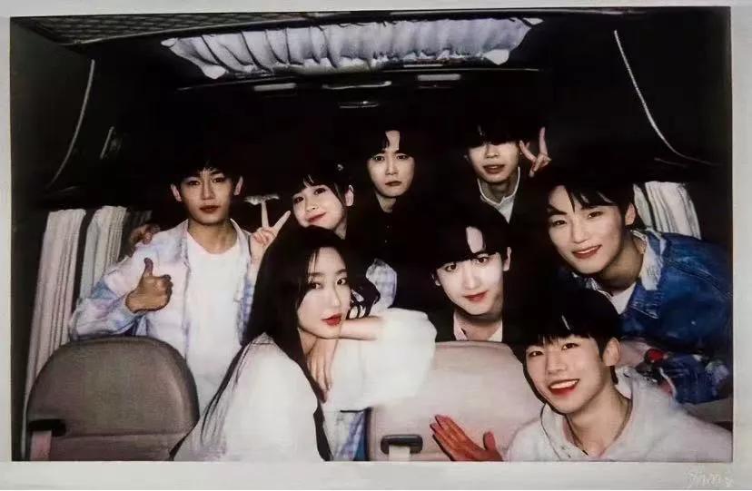 闪亮的日子!!!爱死你们了!
王旭光!!!你怎么可以那么好!!第四季还没有更新，