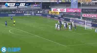 这球真的太帅了！！！
实况8的进球在现实比赛中上演！
提前预定围普斯卡什前3！