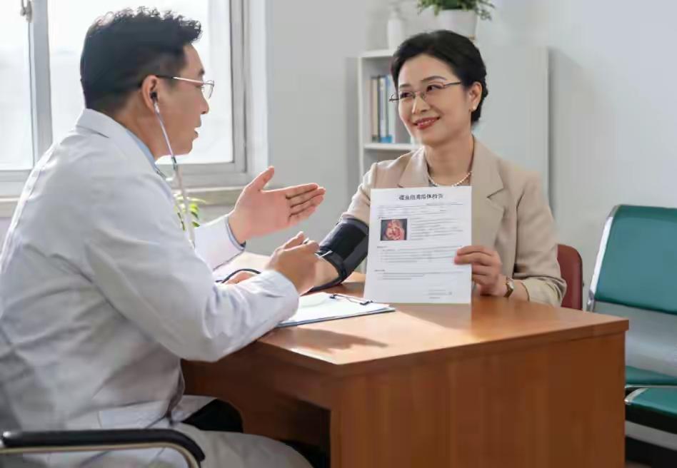 49岁女机长不吃药，血脂从9.1降到3.9，医生：3个方法值得参考

✈️ 49