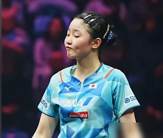 张本美和不战晋级，却放话要掀翻王曼昱夺冠军。
去年重庆站0-3脆败王曼昱，今年