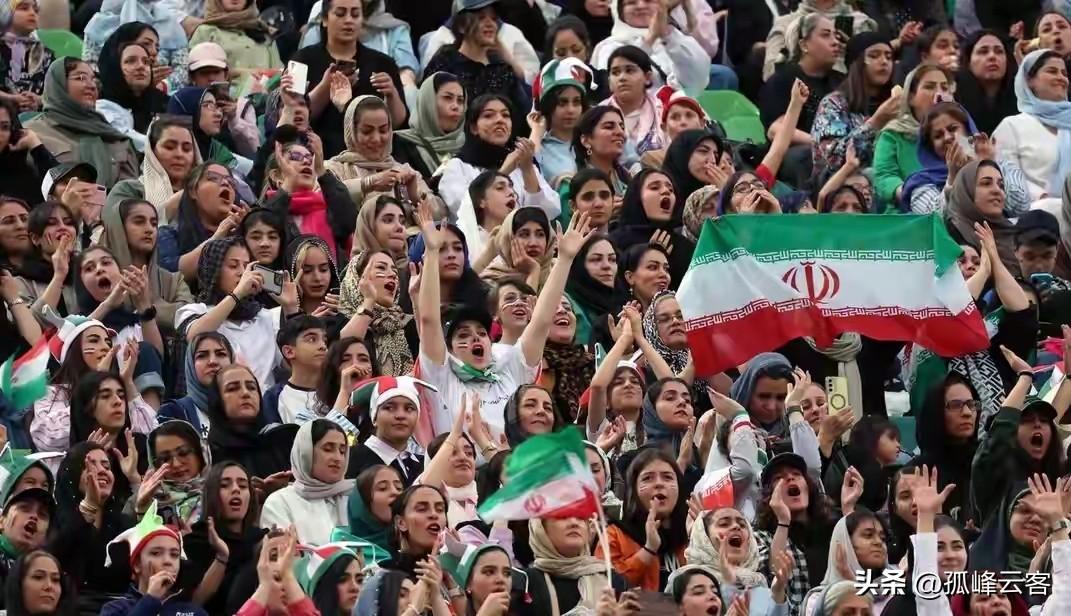 美伊大打出手恐殃及世界杯，如果届时战事无法结束，伊朗将有可能梦断美加墨！
之前在