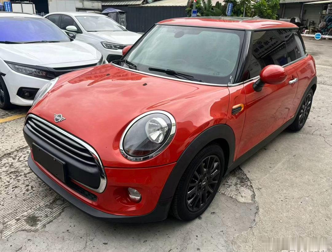 18年9月 宝马mini one  plus 1.5T 一手车 7万公里 车况原