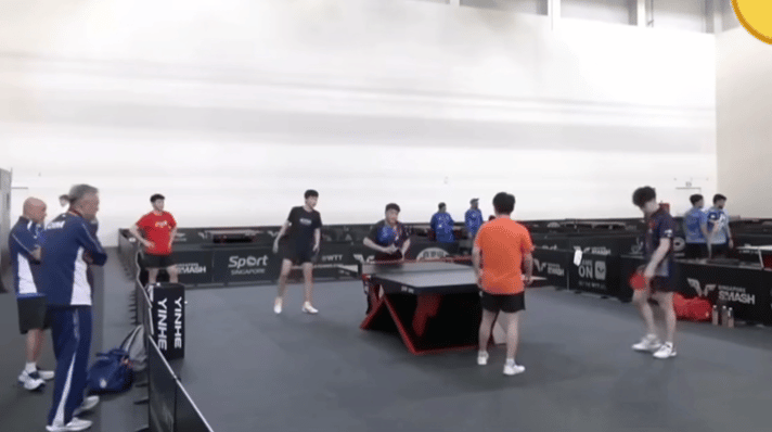 老大们都到齐了，看看男双是怎么回事哈。

2.25日的训练场，和昨天一样，各位老