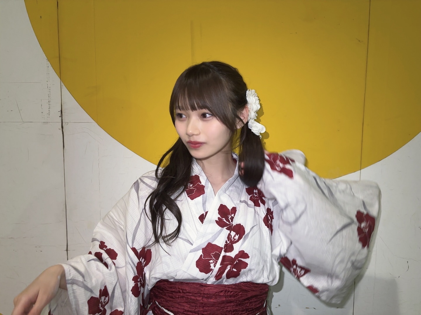 岡本姫奈「レーン着いたらお花畑だった！！💐沢山ありがとうだよー😭名古屋