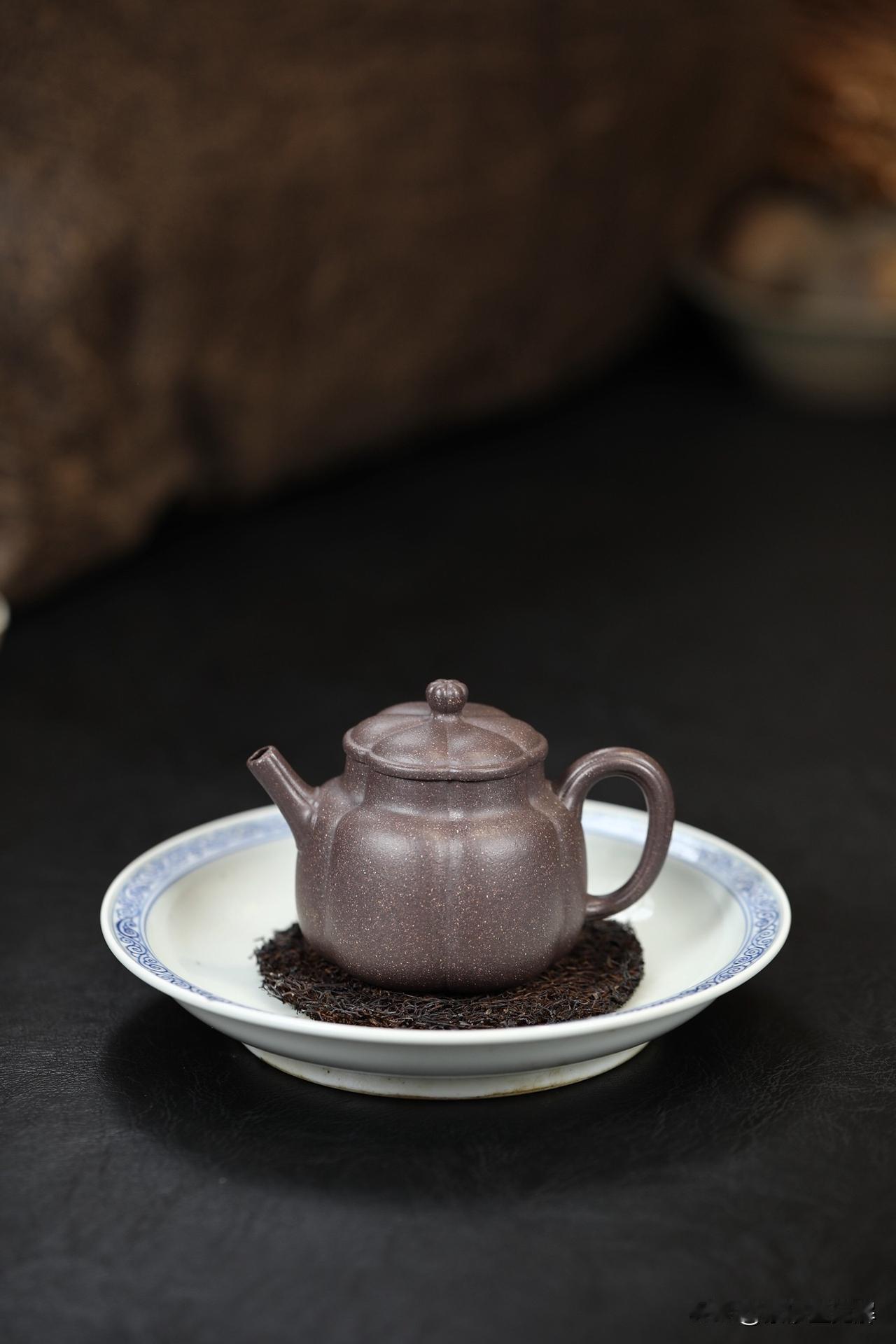 如棠｜筋纹茶器
       ｜青灰紫泥｜容量160cc
