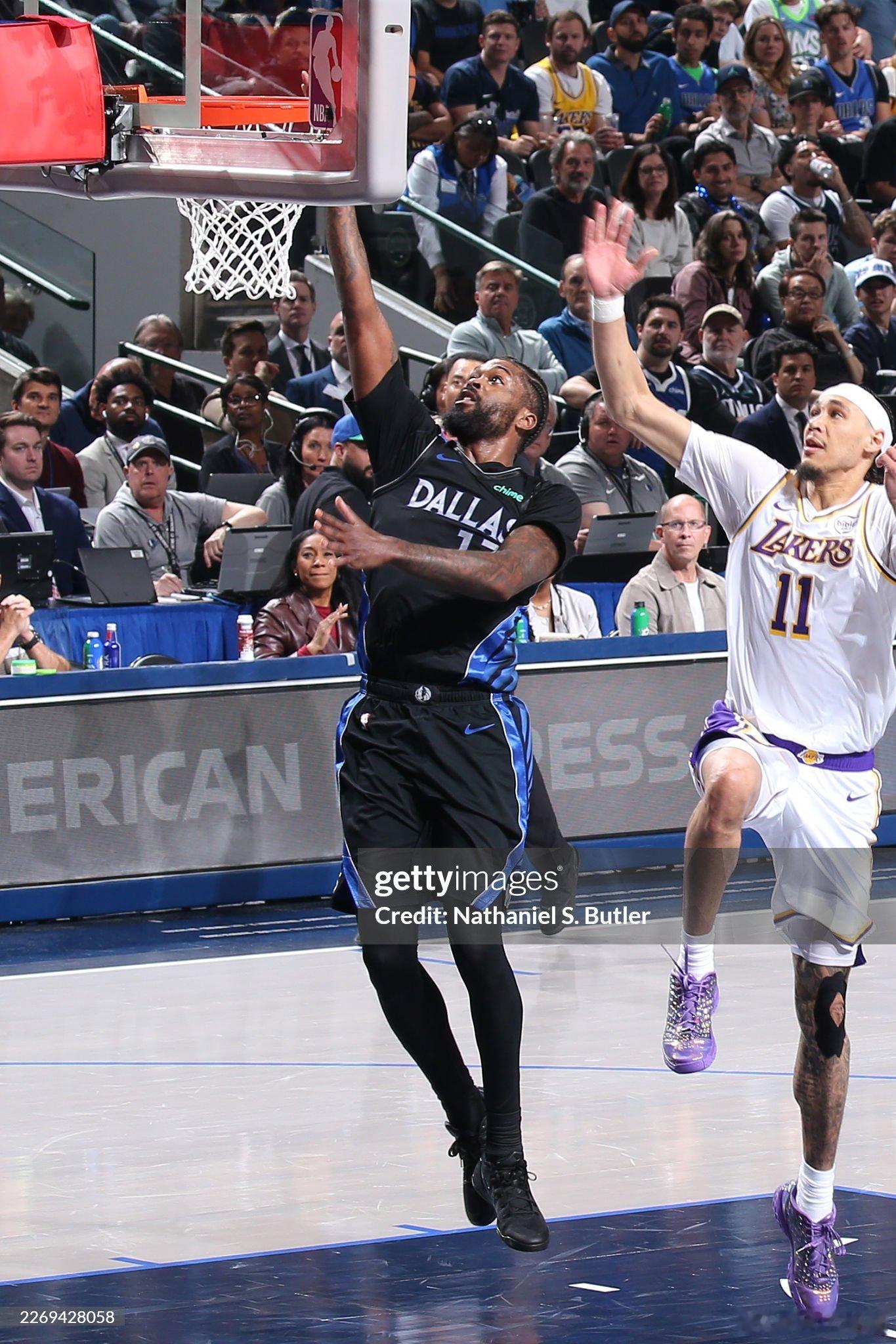 MFFL 来自Marc Stein的消息。马绍尔的新合同为递减合同，全额保障，没