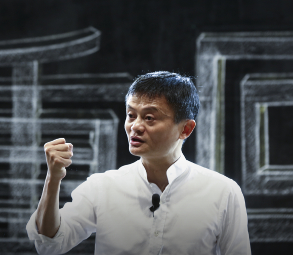 【#马云指出淘宝天猫未来三个方向#】5月下旬，阿里巴巴创始人马云召集淘天集团各业