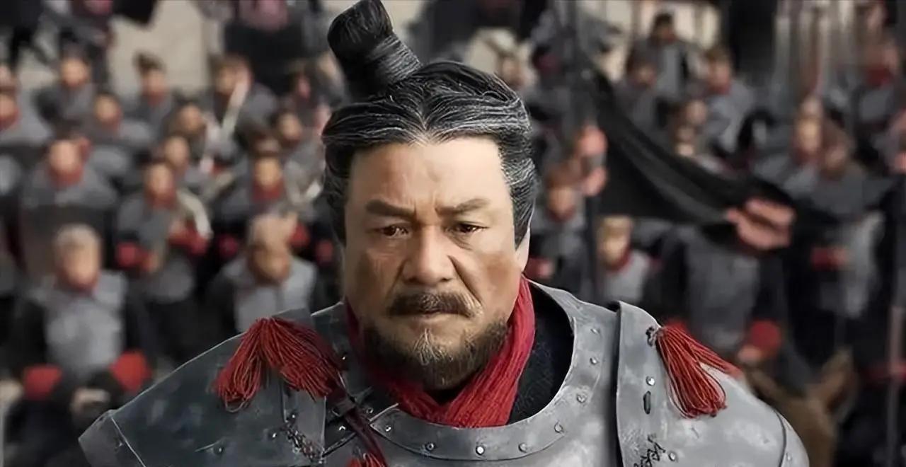 秦国统一之路上，王翦灭楚究竟有多重要？
公元前224年，咸阳宫的地图前，老将王翦