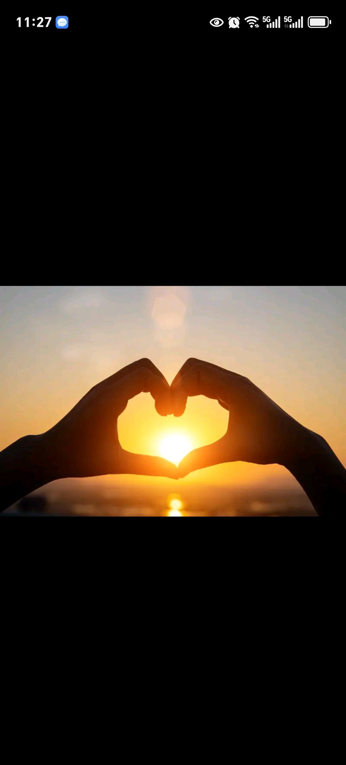 笑死了！重庆icon高三少年冲进火场救出了邻居大爷大妈，大爷女儿哭着感谢少年时，